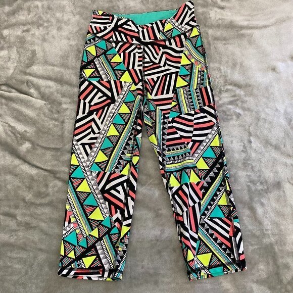 Live Love Dream Neon Geometric Print Tribal Pattern Athletic Capris Size Small - Picture 1 of 8